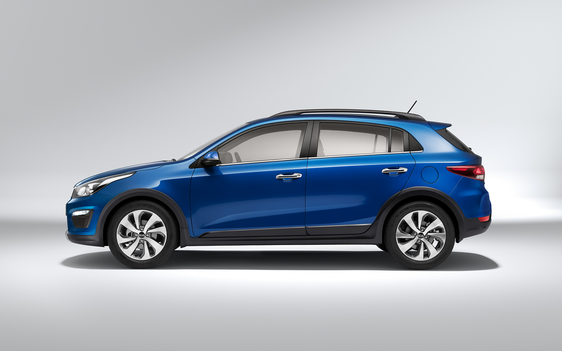/img/cars/1637051788-exterior_kia_Rio_X-Line_5.png