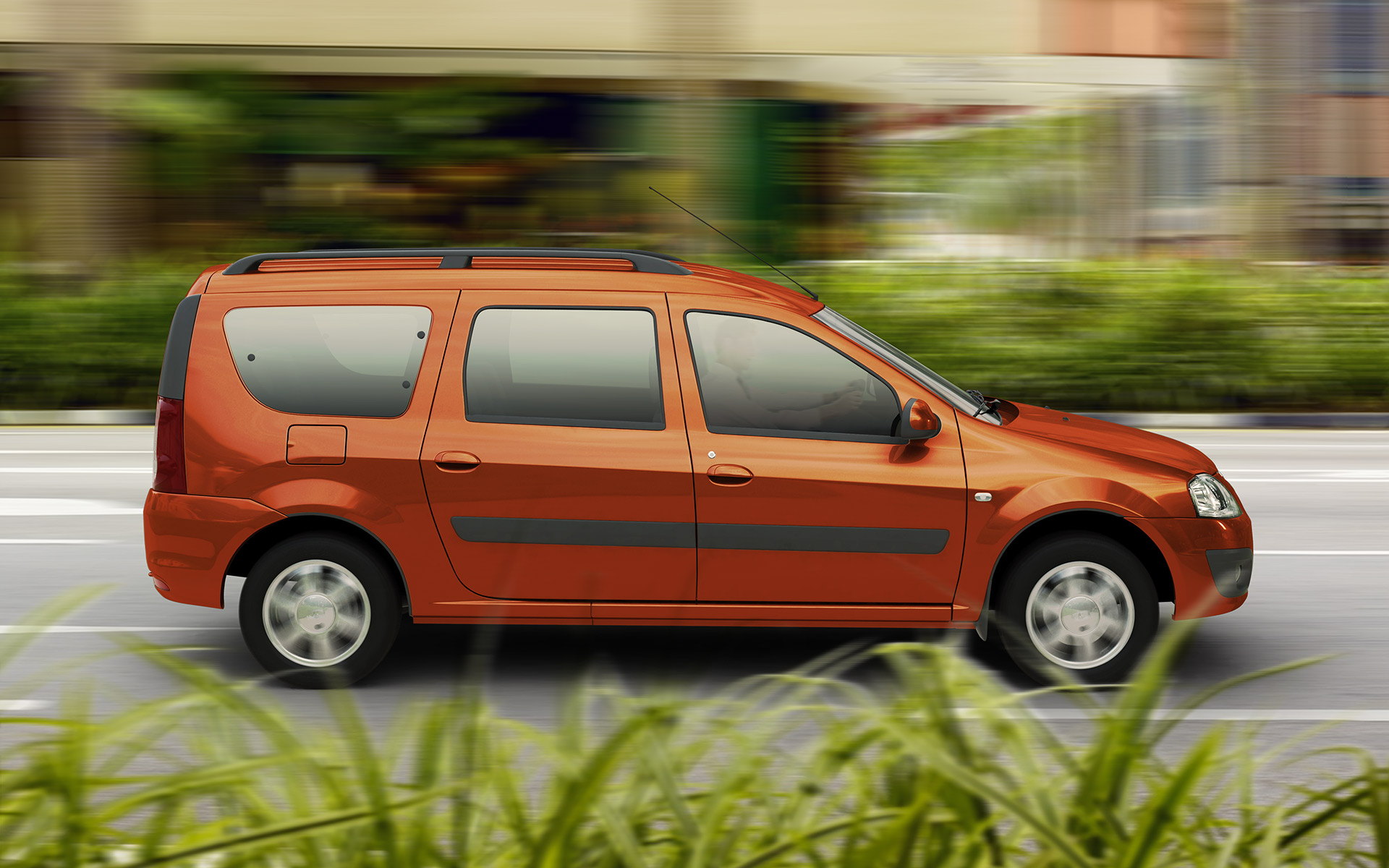 /img/cars/1637052229-exterior_lada_Largus_universal_3.jpg