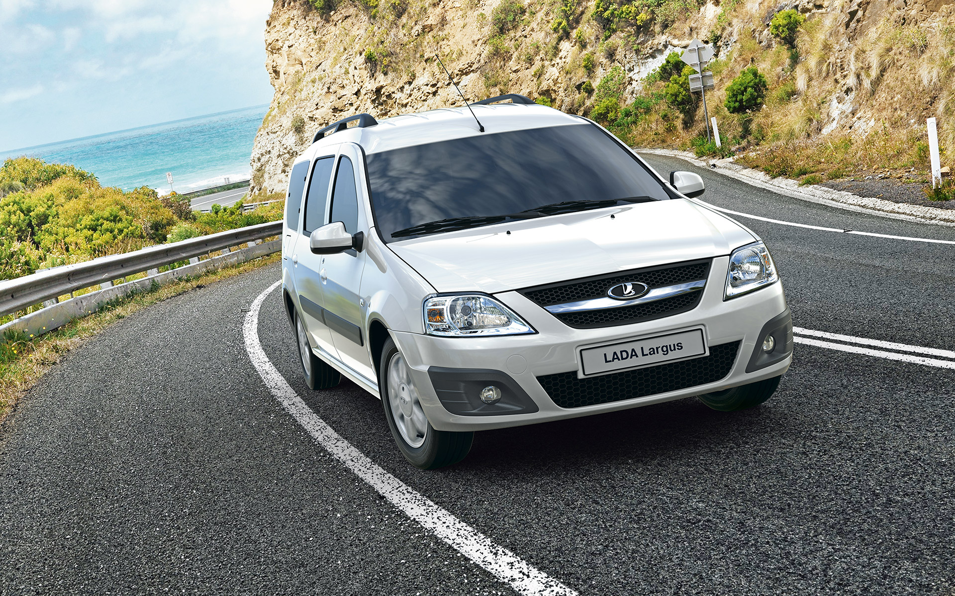 /img/cars/1637052230-exterior_lada_Largus_universal_9.jpg