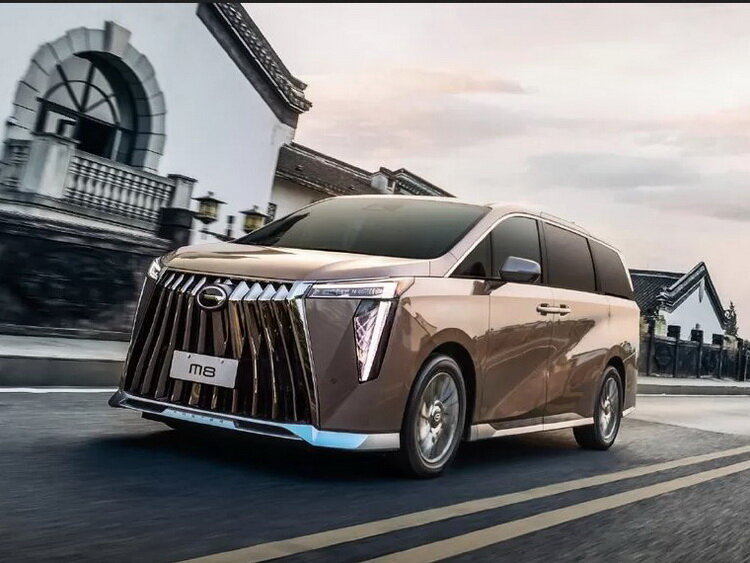 /img/cars/1712329629-gac_trumpchi_m8_1158924.jpg